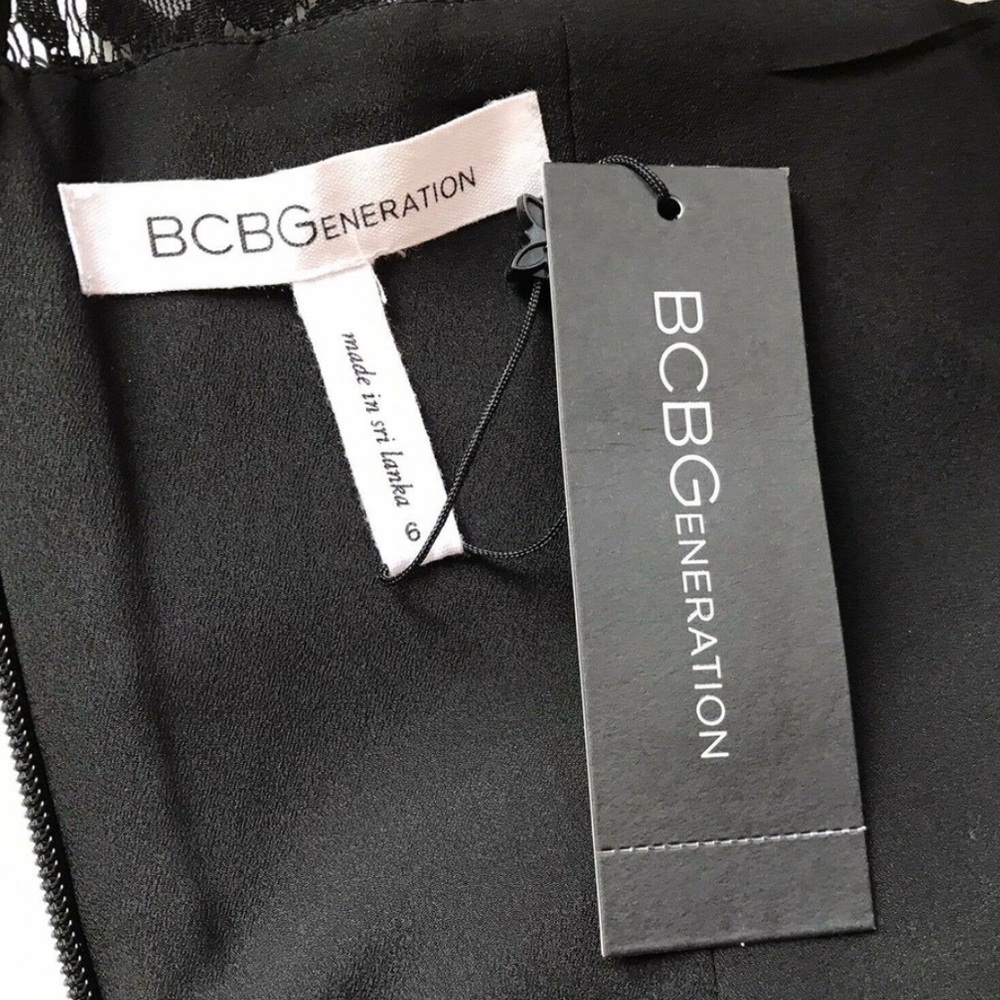 NWT Lace and Crepe Sheath Cocktail Dress - Picture 6 of 7